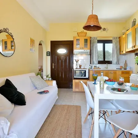 Nyaraló Eleonora House *