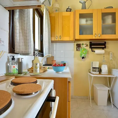 Eleonora House